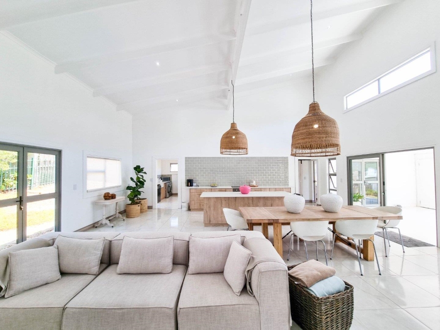 4 Bedroom Property for Sale in Vermont Western Cape